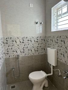 Bathroom Image of 930 Sq.ft 2 BHK Apartment / Flat for sale in Madipakkam Chennai for Rs. 10600000