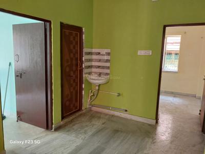 Bedroom Image of 600 Sq.ft 2 BHK Builder Floor for sale in Purba Putiary Kolkata for Rs. 2550000