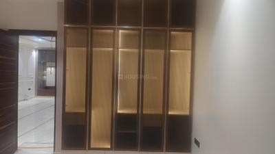 Bedroom Image of 1620 Sq.ft 3 BHK Builder Floor for sale in Azadpur New Delhi for Rs. 28000000