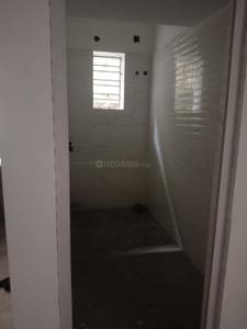Bathroom Image of 916 Sq.ft 2 BHK Apartment / Flat for sale in Dum Dum Park Kolkata for Rs. 4150000