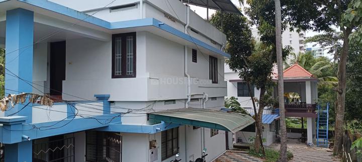 Kazhakkoottam Main Image 1