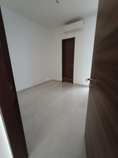 Smartworld Orchard Main Image 1