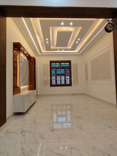 Jankipuram Garden Main Image 1