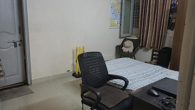 Bedroom Image of 1450 Sq.ft 3 BHK Apartment / Flat for sale in Green View Apartment, Mandi New Delhi for Rs. 5300000