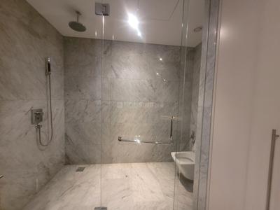 Bathroom Image of 4000 Sq.ft 5 BHK Villa for rent in Embassy Boulevard, Hosahalli Bengaluru for Rs. 500000