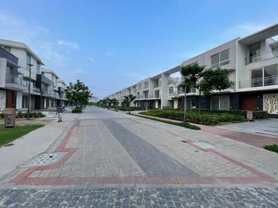 Image of 4600 Sq.ft 5 BHK Villa for sale in Godrej Exquisite At Godrej Golf Links, Jaypee Greens, Greater Noida for Rs. 81000000