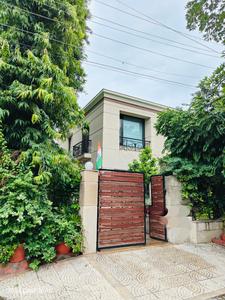 Image of 180 Sq.ft Residential Plot / Land for sale in Sector 15A, Noida for Rs. 121500000