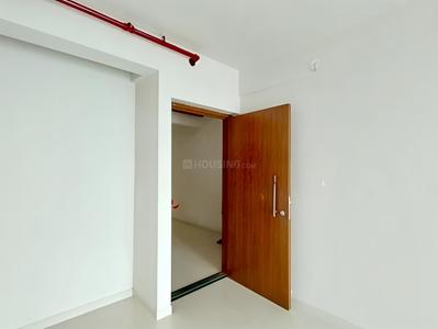Image of 1020 Sq.ft 2 BHK Apartment / Flat for rent in Rustomjee Azziano, Thane West, Thane for Rs. 45000