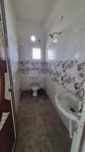 Bathroom Image of 1272 Sq.ft 3 BHK Apartment / Flat for sale in Santoshpur Kolkata for Rs. 7500000