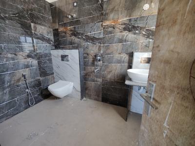 Bathroom Image of 2482 Sq.ft 4 BHK Apartment / Flat for sale in Bankim Nagar Siliguri for Rs. 10424400