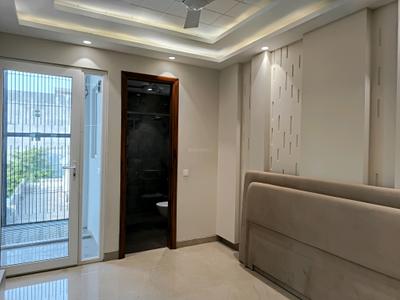 Bedroom Image of 2350 Sq.ft 4 BHK Builder Floor for sale in Indirapuram Ghaziabad for Rs. 19000000