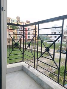 Living Room Image of 900 Sq.ft 2 BHK Apartment / Flat for sale in Nayabad Kolkata for Rs. 4050000