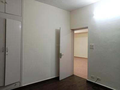 Bedroom Image of 1800 Sq.ft 3 BHK Apartment / Flat for rent in DDA Sector C Pocket 8, Vasant Kunj New Delhi for Rs. 72000