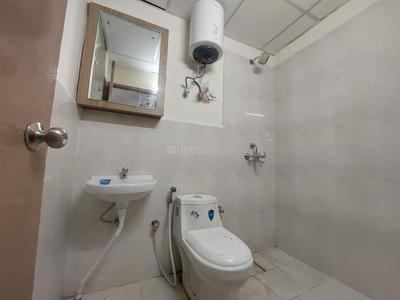 Bathroom Image of 759 Sq.ft 3 BHK Apartment / Flat for sale in Pyramid Altia, Sector 70 Gurgaon for Rs. 9500000