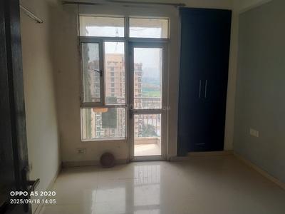 Bedroom Image of 1135 Sq.ft 2.5 BHK Apartment / Flat for rent in Prateek Laurel, Sector 120 Noida for Rs. 25500