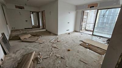 Hall Image of 2450 Sq.ft 3.5 BHK Apartment / Flat for sale in Smartworld One DXP, Sector 113 Gurgaon for Rs. 35800000