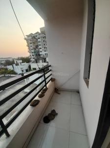 Balcony Image of 1100 Sq.ft 3 BHK Apartment / Flat for rent in Urich Regency, Trimurti Nagar Nagpur for Rs. 25000
