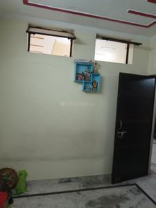 Hall Image of 1200 Sq.ft 3 BHK Builder Floor for sale in RWA Block C Dilshad Garden, Dilshad Garden New Delhi for Rs. 14000000