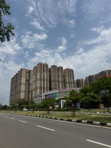 Sector 82 A Plot View 1