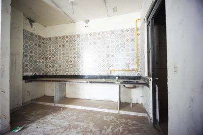 Kitchen Image of 1260 Sq.ft 3 BHK Apartment / Flat for sale in Laxmi Eternia, Narolgam Ahmedabad for Rs. 4200000