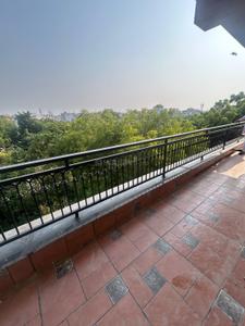 Balcony Image of 3600 Sq.ft 5 BHK Builder Floor for sale in Rajendra Nagar Ghaziabad for Rs. 33000000