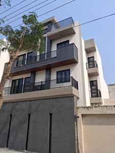 6 BHK Independent House