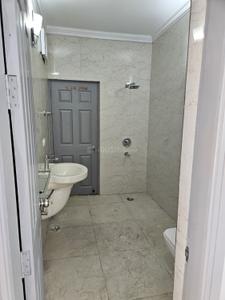 Bathroom Image of 2700 Sq.ft 3 BHK Builder Floor for sale in New Friends Colony New Delhi for Rs. 60000000