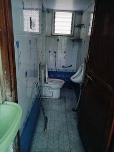 Bathroom Image of 1500 Sq.ft 3.5 BHK Builder Floor for rent in Murlipura Jaipur for Rs. 15000