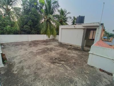 Balcony Image of 2200 Sq.ft 4 BHK Independent House for sale in Behala Kolkata for Rs. 11000000