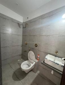 Bathroom Image of 455 Sq.ft 1 BHK Apartment / Flat for rent in Star Sky Sayba Heights, Kurla East Mumbai for Rs. 45000