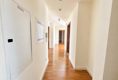 Image of 2190 Sq.ft 3 BHK Apartment / Flat for rent in Al Wasl, Dubai for Rs. 704167