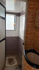 Bathroom Image of 700 Sq.ft 1 BHK Apartment / Flat for rent in Dombivli East Thane for Rs. 13000