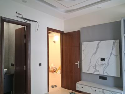Bedroom Image of 1350 Sq.ft 3 BHK Builder Floor for sale in Paschim Vihar New Delhi for Rs. 29000000