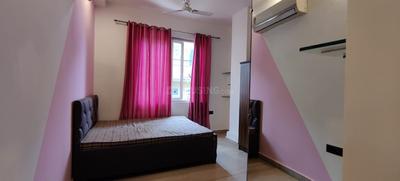 Bedroom Image of 900 Sq.ft 2 BHK Builder Floor for sale in Kalyan Vihar New Delhi for Rs. 10000000