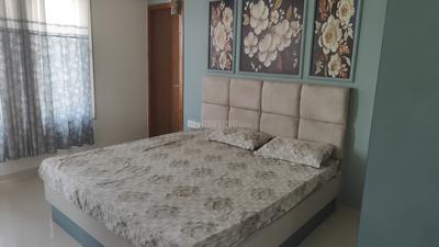 Bedroom Image of 2000 Sq.ft 3 BHK Apartment / Flat for rent in Tulsi Shyam Saanvi, Chandkheda Ahmedabad for Rs. 42000