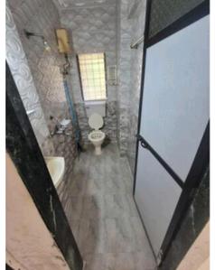 Image of 600 Sq.ft 1 BHK Apartment / Flat for rent in Manorath Building, Kandivali West, Mumbai for Rs. 32000