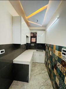 Kitchen Image of 900 Sq.ft 3 BHK Builder Floor for rent in Govindpuri New Delhi for Rs. 22000