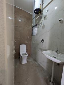 Bathroom Image of 650 Sq.ft 1 BHK Apartment / Flat for rent in Kadubeesanahalli Bengaluru for Rs. 28000
