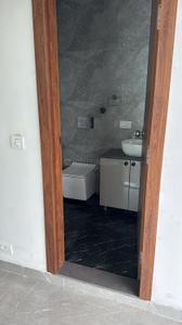 Bathroom Image of 4500 Sq.ft 4 BHK Villa for sale in Kumarhatti Solan for Rs. 35000000