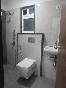 Common Bathroom Image of 1850 Sq.ft 4 BHK Apartment / Flat for sale in Ketan Apartments, Vile Parle East Mumbai for Rs. 75000000