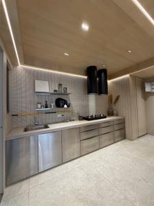 Kitchen Image of 2335 Sq.ft 3 BHK Apartment / Flat for sale in Swati Premier, Sarkhej Ahmedabad for Rs. 23000000