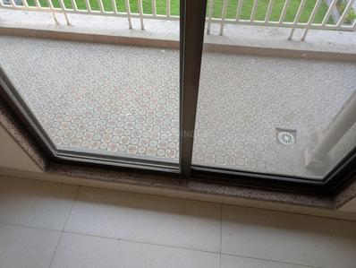 Balcony Image of 700 Sq.ft 1 BHK Apartment / Flat for sale in Kharghar Navi Mumbai for Rs. 3500000