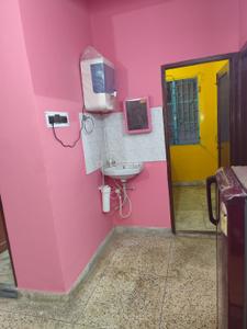 Kitchen Image of 750 Sq.ft 2 BHK Apartment / Flat for sale in Airport Gate no. 1 Kolkata for Rs. 2500000