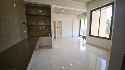 Kitchen Image of 1750 Sq.ft 3 BHK Apartment / Flat for sale in Reflection, Shela Ahmedabad for Rs. 7900000