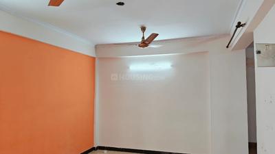 Hall Image of 1074 Sq.ft 2 BHK Apartment / Flat for rent in Express Garden, Indirapuram Ghaziabad for Rs. 25000