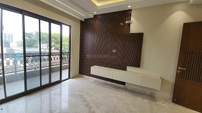 Bedroom Image of 2700 Sq.ft 4.5 BHK Builder Floor for sale in Punjabi Bagh New Delhi for Rs. 62500000