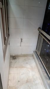 Balcony Image of 950 Sq.ft 3 BHK Builder Floor for sale in Laxmi Nagar New Delhi for Rs. 9200000