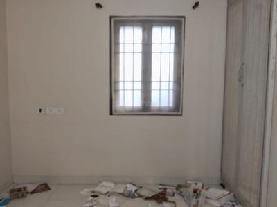 Bedroom Image of 750 Sq.ft 2 BHK Apartment / Flat for rent in West Mambalam Chennai for Rs. 22000