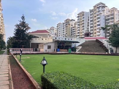 Image of 1600 Sq.ft 3 BHK Apartment / Flat for rent in Puravankara Purva Fountain Square, Munnekollal, Bengaluru for Rs. 85000