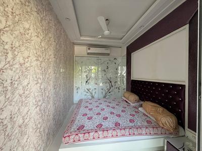 Bedroom Image of 4300 Sq.ft 4.5 BHK Apartment / Flat for sale in Santacruz West Mumbai for Rs. 190000000